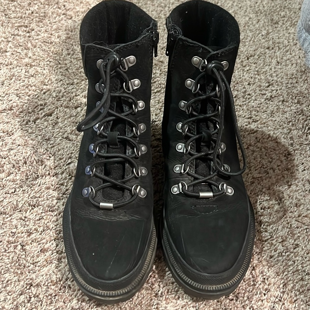 Black boots